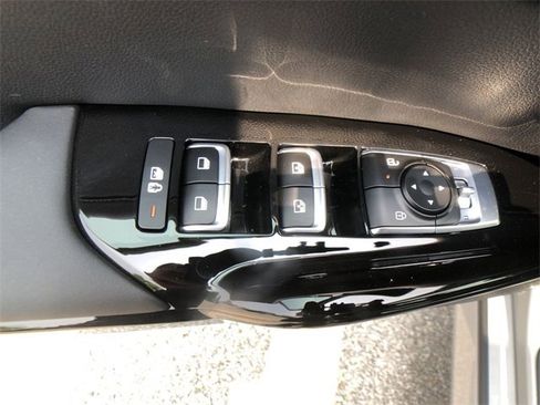 New 2025 Kia K5 GT-Line image 13