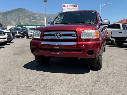 Used 2004 Toyota Tundra SR5 w/ Towing Pkg RWD image 4