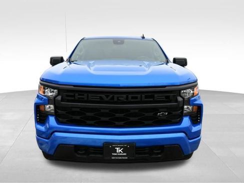 Used 2025 Chevrolet Silverado 1500 Custom w/ LPO, Dark Essentials Package image 19