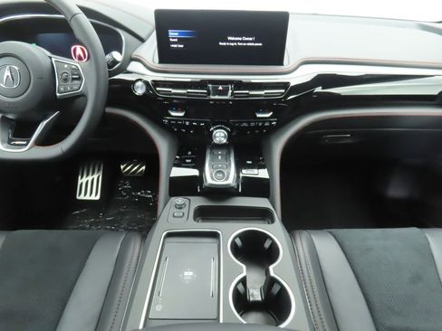 Used 2026 Acura MDX A-Spec image 14