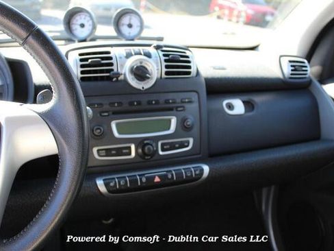 Used 2009 smart fortwo passion image 12