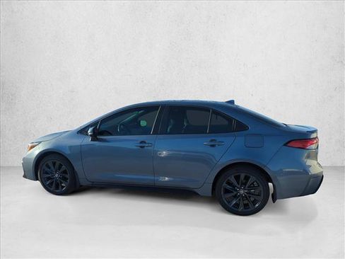 Used 2026 Toyota Corolla SE FWD image 6
