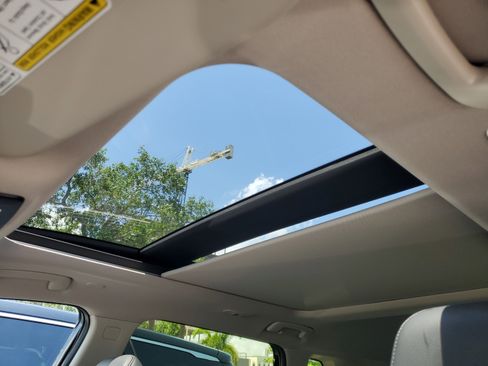 Certified 2023 Nissan Rogue SL image 9