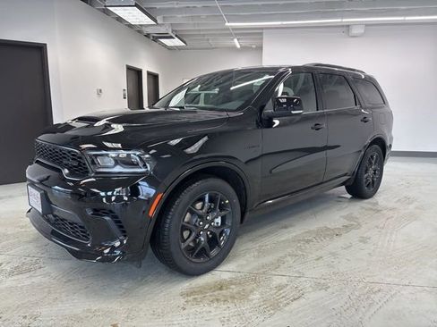 New 2026 Dodge Durango GT image 3