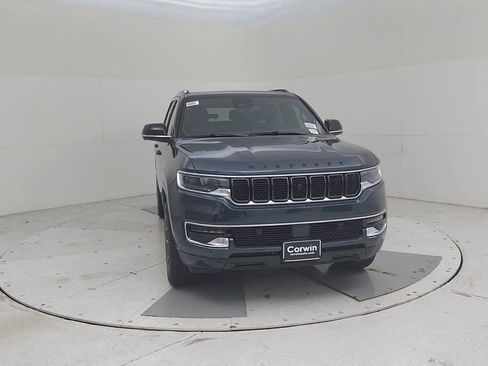 New 2025 Jeep Wagoneer Series III w/ Quick Order Package 25C Super image 4