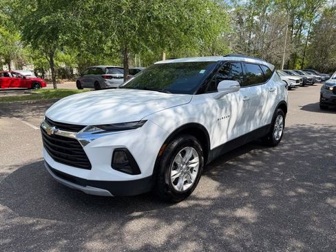 Used 2021 Chevrolet Blazer LT image 3