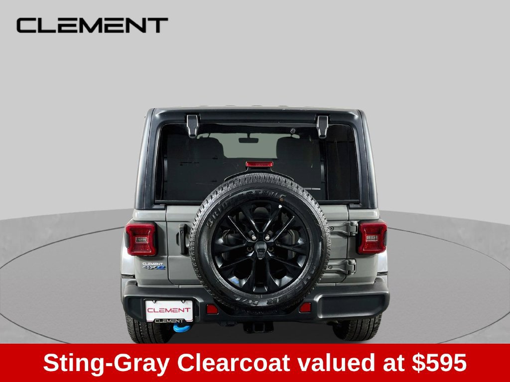 Used 2023 Jeep Wrangler Unlimited Sahara w/ Cold Weather Group AWD/4WD image 7