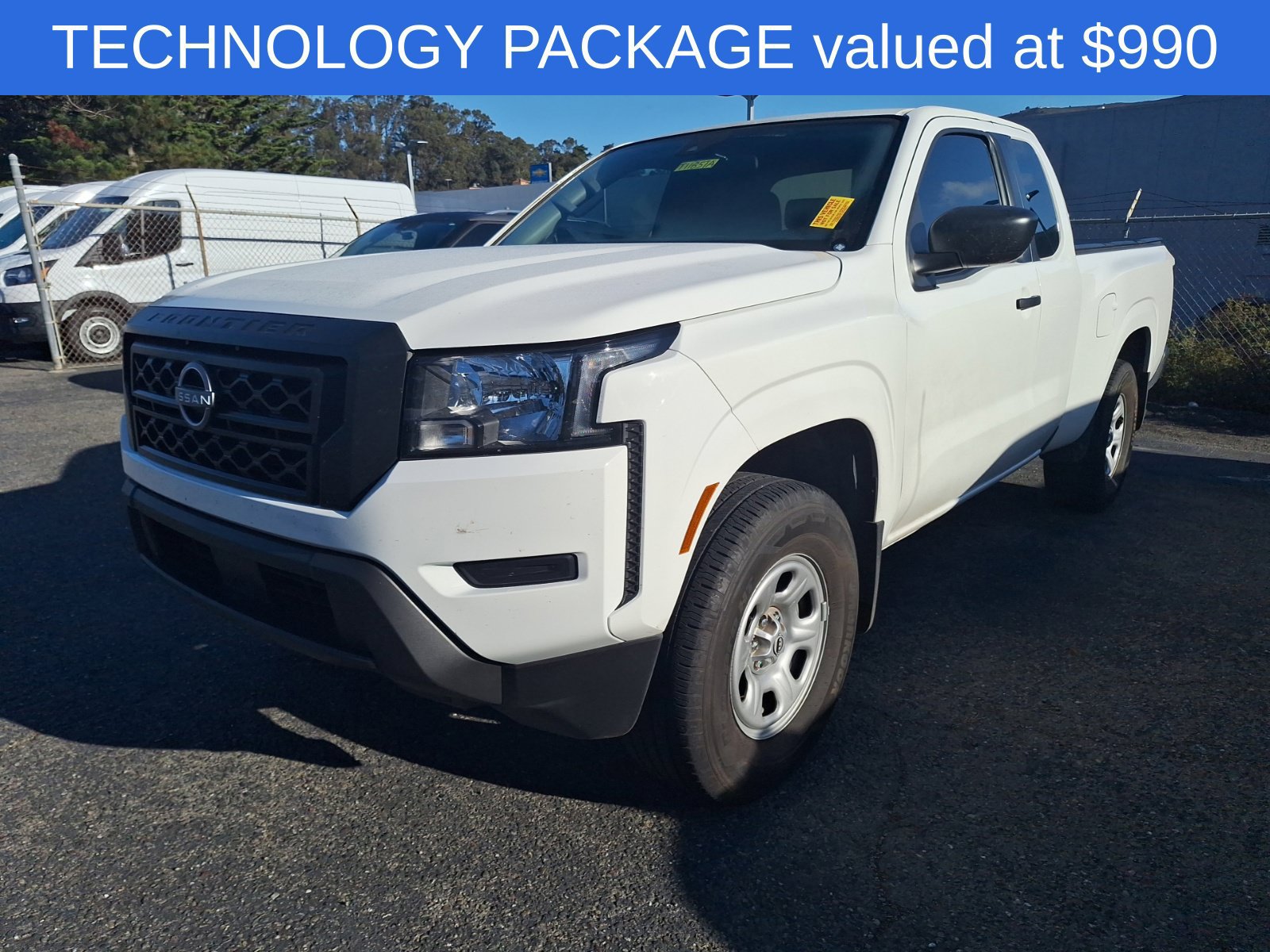 Used 2024 Nissan Frontier S w/ Technology Package AWD/4WD image 3
