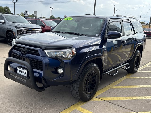 Used 2020 Toyota 4Runner SR5 AWD/4WD image 9