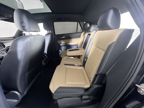 Used 2023 Volkswagen Atlas Cross Sport SEL R-Line image 24