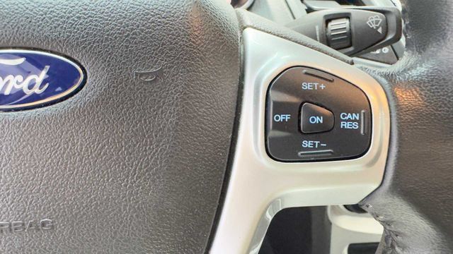 Used 2015 Ford Fiesta SE FWD image 27