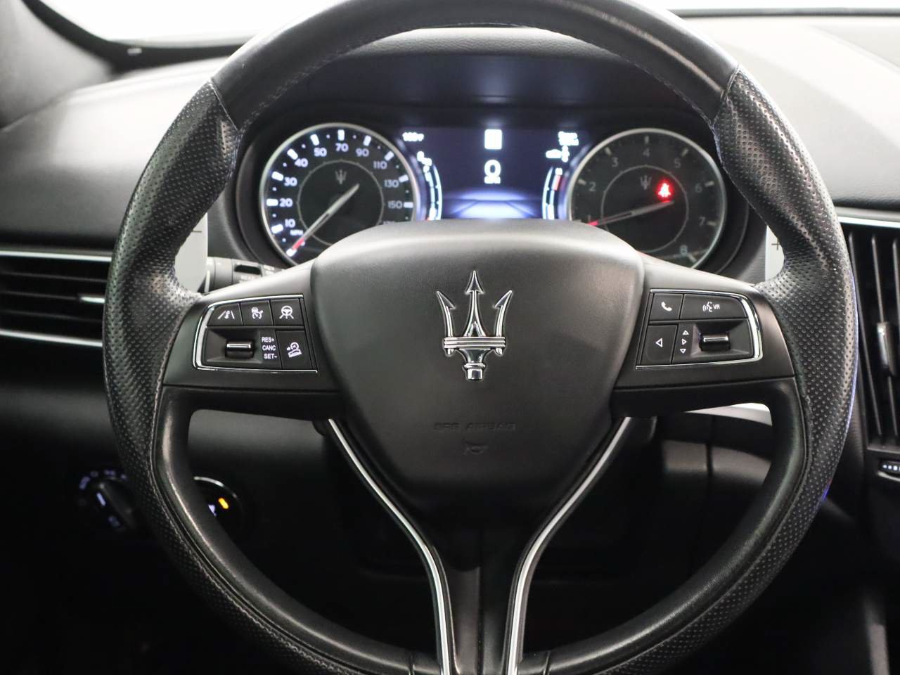Used 2023 Maserati Levante Modena AWD/4WD image 14