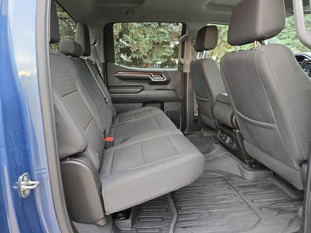 Used 2024 GMC Sierra 1500 SLE w/ X31 Off-Road Package AWD/4WD image 35