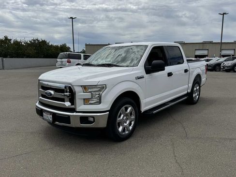 Used 2015 Ford F150 XLT RWD image 5