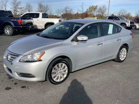 Used 2014 Nissan Sentra SV image 4