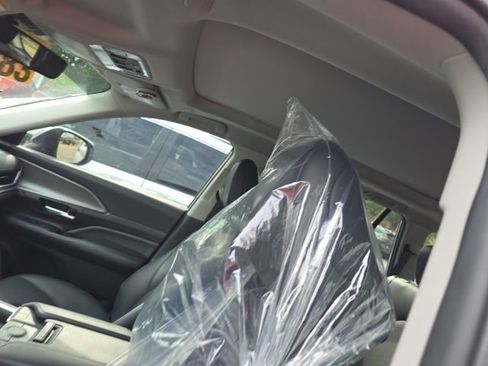 Used 2024 Toyota Grand Highlander FWD image 16