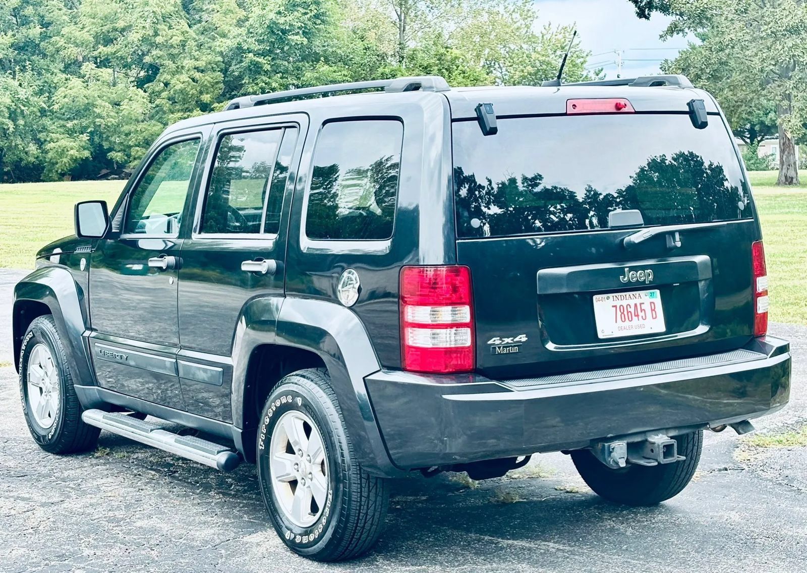 Used 2010 Jeep Liberty Sport w/ Popular Equipment Group AWD/4WD image 8
