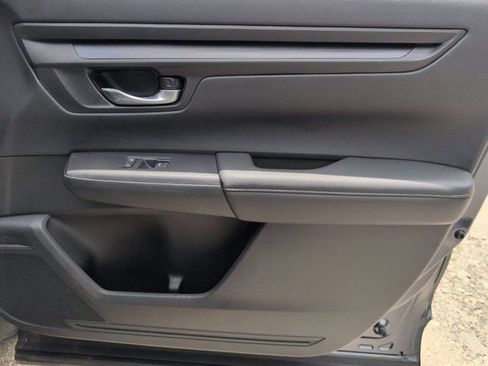 Used 2025 Honda CR-V LX image 32