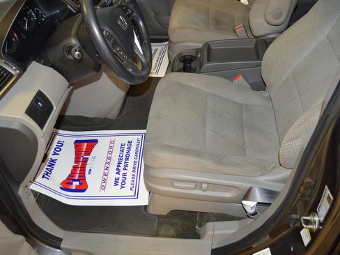 Used 2016 Honda Odyssey LX image 15
