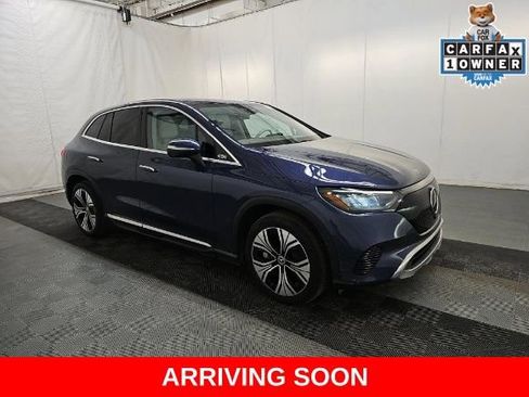 Used 2023 Mercedes-Benz EQE 350+ 4MATIC SUV w/ Exclusive Trim Package image 4