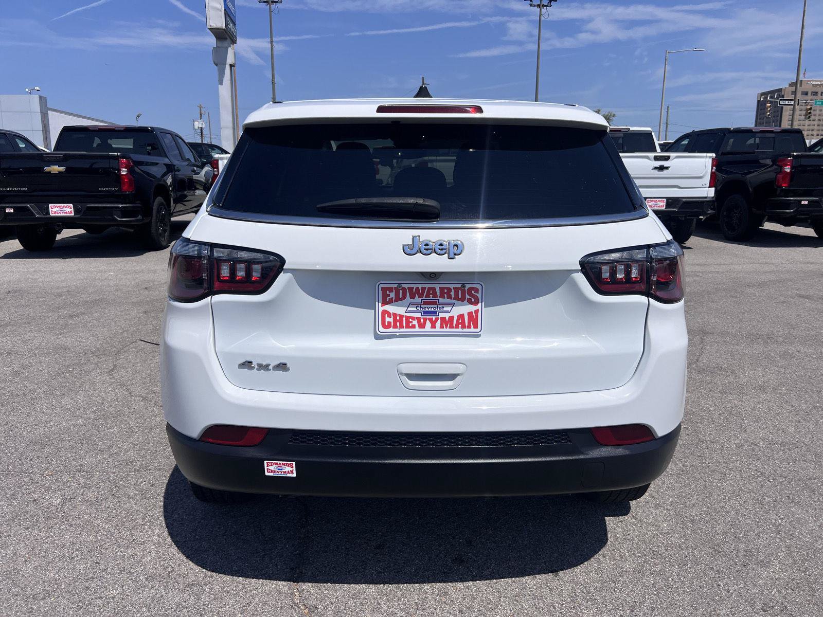 Used 2023 Jeep Compass Sport AWD/4WD image 31