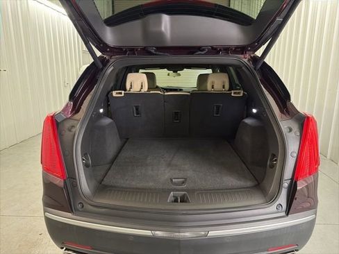 Used 2017 Cadillac XT5 FWD image 21