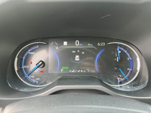 Used 2025 Toyota RAV4 LE AWD/4WD image 13