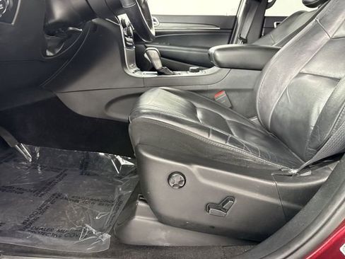 Used 2019 Jeep Grand Cherokee Limited AWD/4WD image 20
