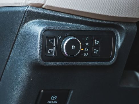 Used 2022 Ford Bronco Wildtrak image 23