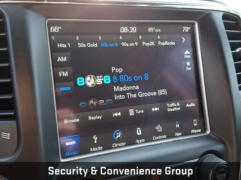 Used 2018 Jeep Grand Cherokee Altitude AWD/4WD image 21