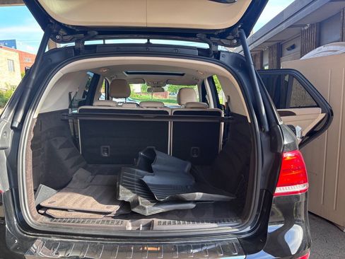 Used 2016 Mercedes-Benz GLE 350 4MATIC w/ Premium Package image 24