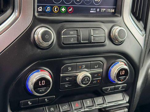 Used 2021 GMC Sierra 1500 SLE w/ Preferred Package AWD/4WD image 36