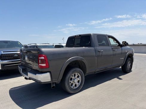 Used 2021 RAM 2500 Laramie AWD/4WD image 2