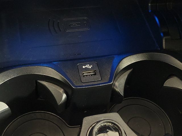 Used 2025 BMW 430i Convertible w/ M Sport Package RWD image 27