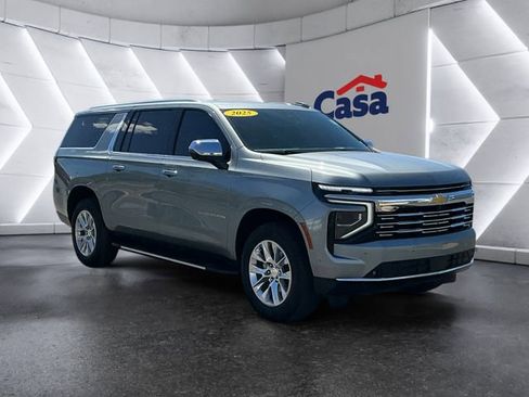 Certified 2025 Chevrolet Suburban Premier AWD/4WD image 5