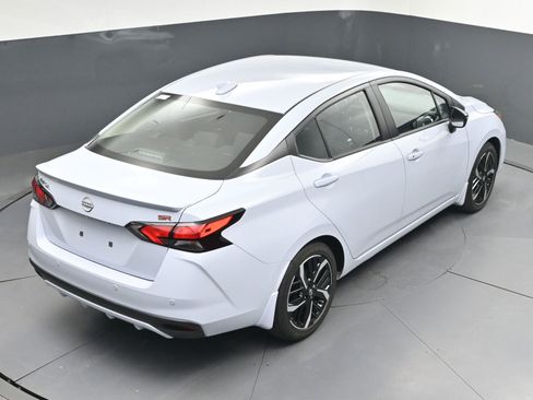 Used 2025 Nissan Versa SR w/ Trunk Package FWD image 32
