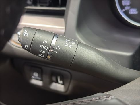 Used 2023 GMC Acadia AT4 w/ Trailering Package image 27