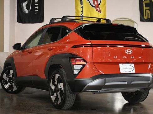 Used 2024 Hyundai Kona Limited image 6