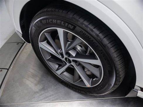 New 2026 Genesis GV80 2.5T Select image 10