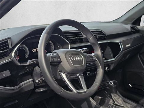 Certified 2024 Audi Q3 2.0T Premium Plus image 12