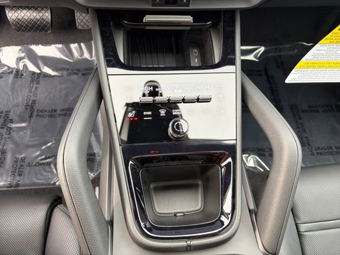 New 2026 Porsche Cayenne Coupe image 21