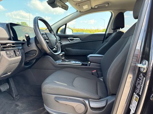 Used 2026 Kia Sportage LX FWD image 18