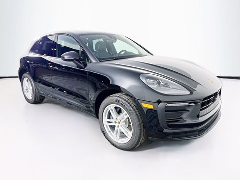 New 2026 Porsche Macan image 7