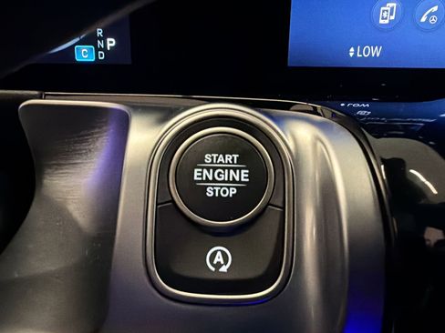 Certified 2026 Mercedes-Benz GLB 250 image 25
