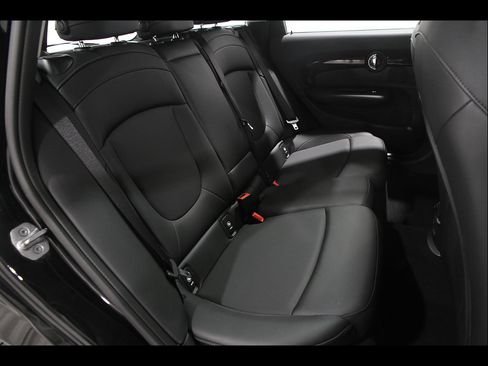 Used 2024 MINI Cooper Clubman S AWD/4WD image 17