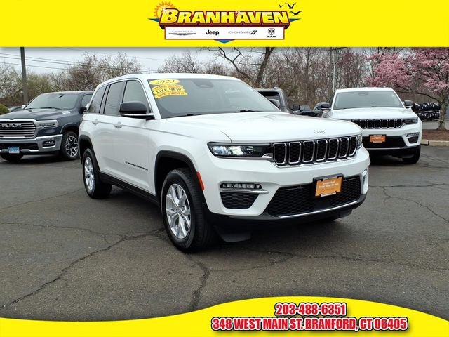 Used 2023 Jeep Grand Cherokee Limited AWD/4WD image 1