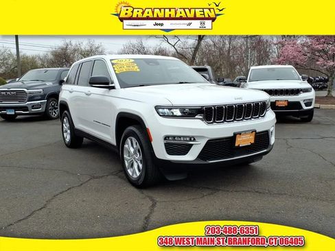 Certified 2023 Jeep Grand Cherokee Limited AWD/4WD image 1