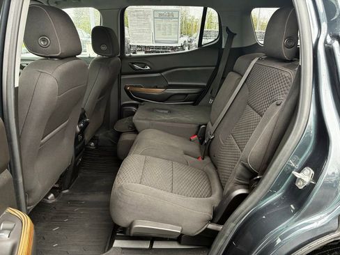 Used 2019 GMC Acadia SLE w/ LPO, Floor Liner Package FWD image 30