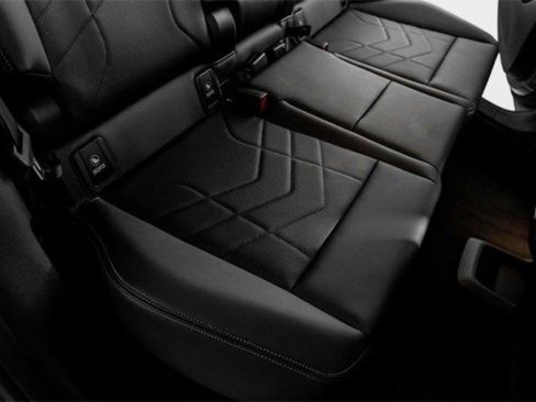 Used 2025 BMW X1 M35i image 59