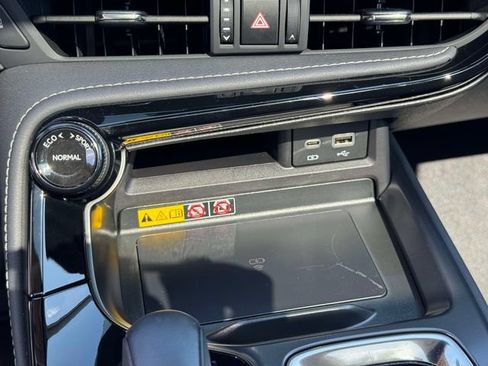 Used 2025 Lexus NX 350 AWD w/ Cold Area Package image 36